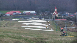 Horní část sjezdovky skiareálu Hlubočky