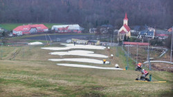 Horní část sjezdovky skiareálu Hlubočky