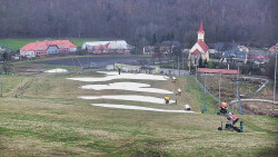 Horní část sjezdovky skiareálu Hlubočky