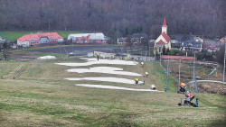 Horní část sjezdovky skiareálu Hlubočky