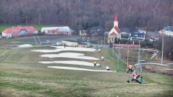 Horní část sjezdovky skiareálu Hlubočky