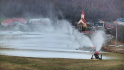 Horní část sjezdovky skiareálu Hlubočky