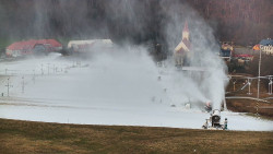 Horní část sjezdovky skiareálu Hlubočky