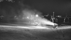 Horní část sjezdovky skiareálu Hlubočky