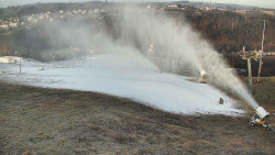 Horní část sjezdovky skiareálu Hlubočky