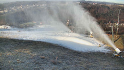 Horní část sjezdovky skiareálu Hlubočky