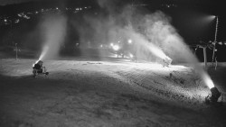 Horní část sjezdovky skiareálu Hlubočky