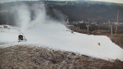 Horní část sjezdovky skiareálu Hlubočky