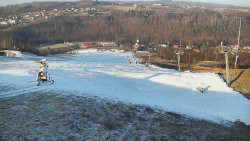 Horní část sjezdovky skiareálu Hlubočky