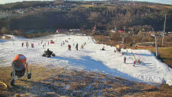 Horní část sjezdovky skiareálu Hlubočky