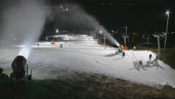 Horní část sjezdovky skiareálu Hlubočky