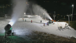 Horní část sjezdovky skiareálu Hlubočky