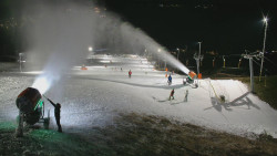 Horní část sjezdovky skiareálu Hlubočky