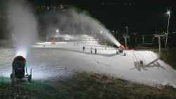 Horní část sjezdovky skiareálu Hlubočky