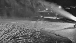 Horní část sjezdovky skiareálu Hlubočky