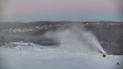 Horní část sjezdovky skiareálu Hlubočky