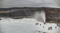 Horní část sjezdovky skiareálu Hlubočky