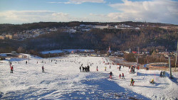 Horní část sjezdovky skiareálu Hlubočky