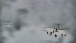 Horní část sjezdovky skiareálu Hlubočky