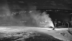 Horní část sjezdovky skiareálu Hlubočky