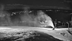 Horní část sjezdovky skiareálu Hlubočky