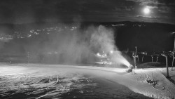 Horní část sjezdovky skiareálu Hlubočky