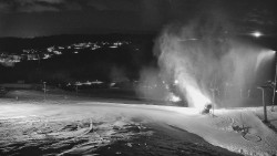 Horní část sjezdovky skiareálu Hlubočky