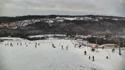 Horní část sjezdovky skiareálu Hlubočky