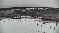 Horní část sjezdovky skiareálu Hlubočky