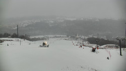 Horní část sjezdovky skiareálu Hlubočky