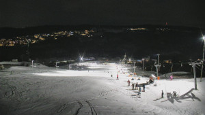 Skiareál Hlubočky - Horní část sjezdovky skiareálu Hlubočky - 1.1.2026 v 18:20 Skiareál Hlubočky - Horní část sjezdovky skiareálu Hlubočky - 1.1.2026 v 18:20