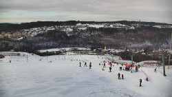 Horní část sjezdovky skiareálu Hlubočky