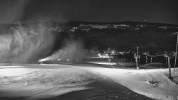 Horní část sjezdovky skiareálu Hlubočky