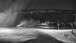 Horní část sjezdovky skiareálu Hlubočky