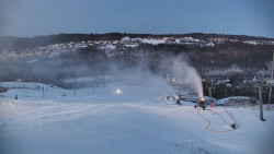 Horní část sjezdovky skiareálu Hlubočky