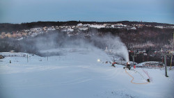 Horní část sjezdovky skiareálu Hlubočky