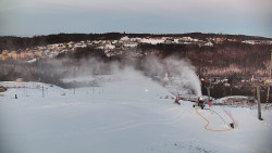 Horní část sjezdovky skiareálu Hlubočky