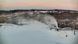 Horní část sjezdovky skiareálu Hlubočky
