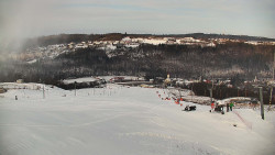 Horní část sjezdovky skiareálu Hlubočky