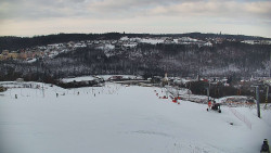 Horní část sjezdovky skiareálu Hlubočky