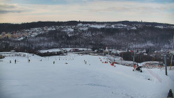 Horní část sjezdovky skiareálu Hlubočky