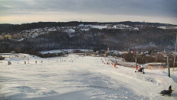 Horní část sjezdovky skiareálu Hlubočky