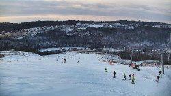 Horní část sjezdovky skiareálu Hlubočky