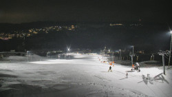 Horní část sjezdovky skiareálu Hlubočky