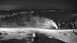 Horní část sjezdovky skiareálu Hlubočky