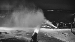 Horní část sjezdovky skiareálu Hlubočky