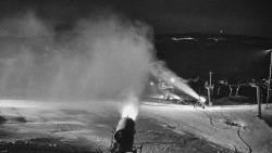 Horní část sjezdovky skiareálu Hlubočky