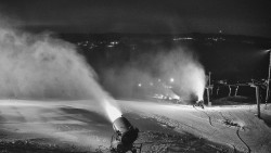 Horní část sjezdovky skiareálu Hlubočky