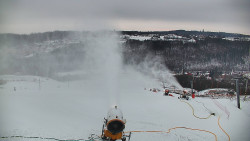 Horní část sjezdovky skiareálu Hlubočky