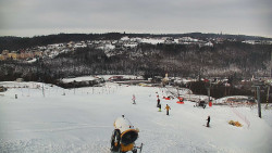 Horní část sjezdovky skiareálu Hlubočky